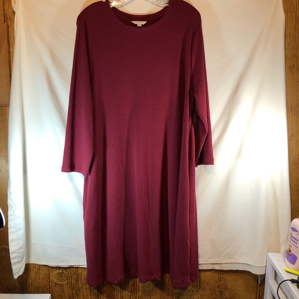 Time & Tru Women’s maroon long sleeve W/pockets dress XXL 20